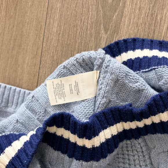 Aritzia Sunday Best Winston Sweater Vest - Picture 7 of 7